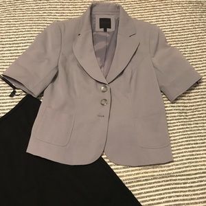 Gorgeous short sleeve light grey blazer